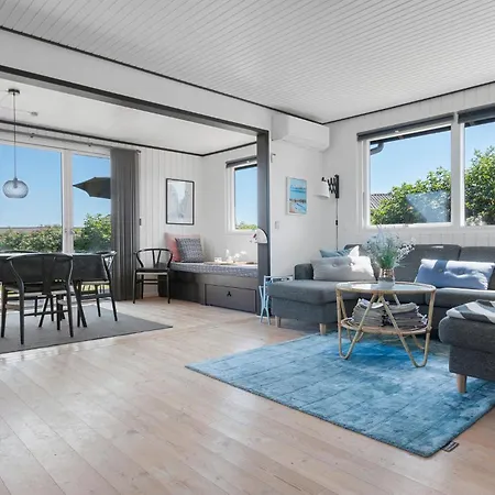 Ocean Front In With Wifi * Sæby