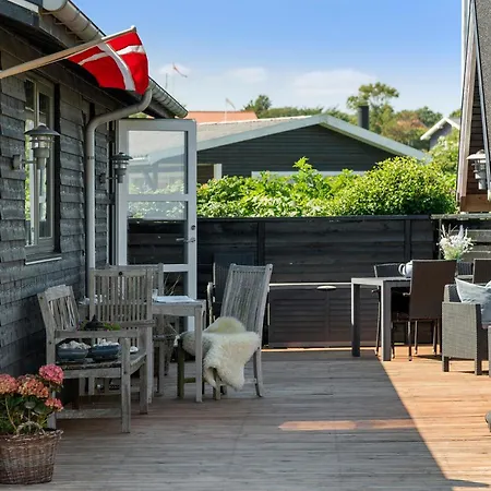 Ocean Front In With Wifi